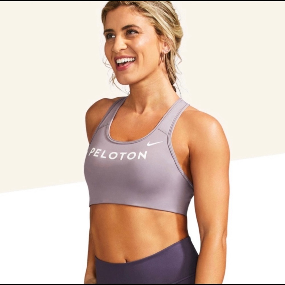 Peloton Nike sports bra size small new